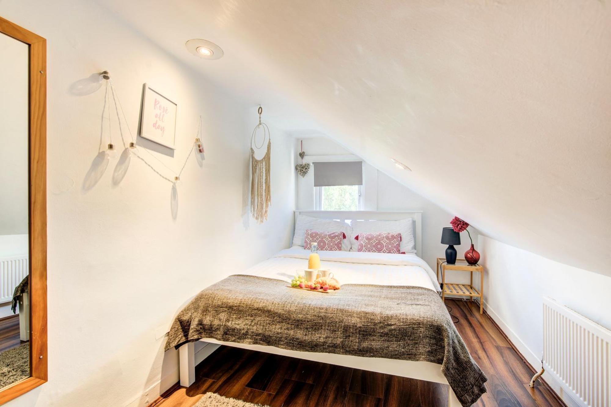 Islington Attic 3 Bedroom Flat London Bagian luar foto
